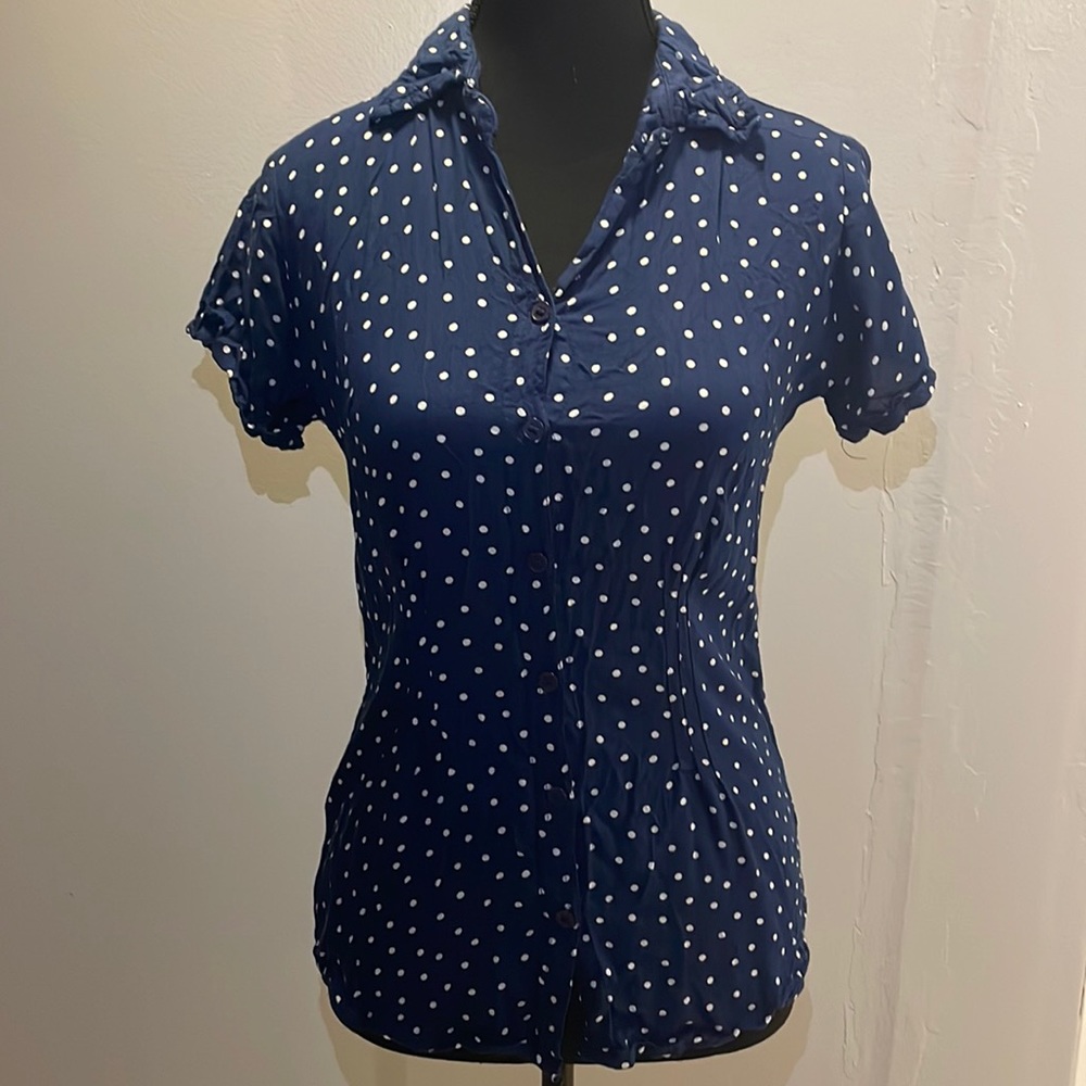 Banana Republic Navy Blue & White Polka Dot Button Up Blouse NWOT $25